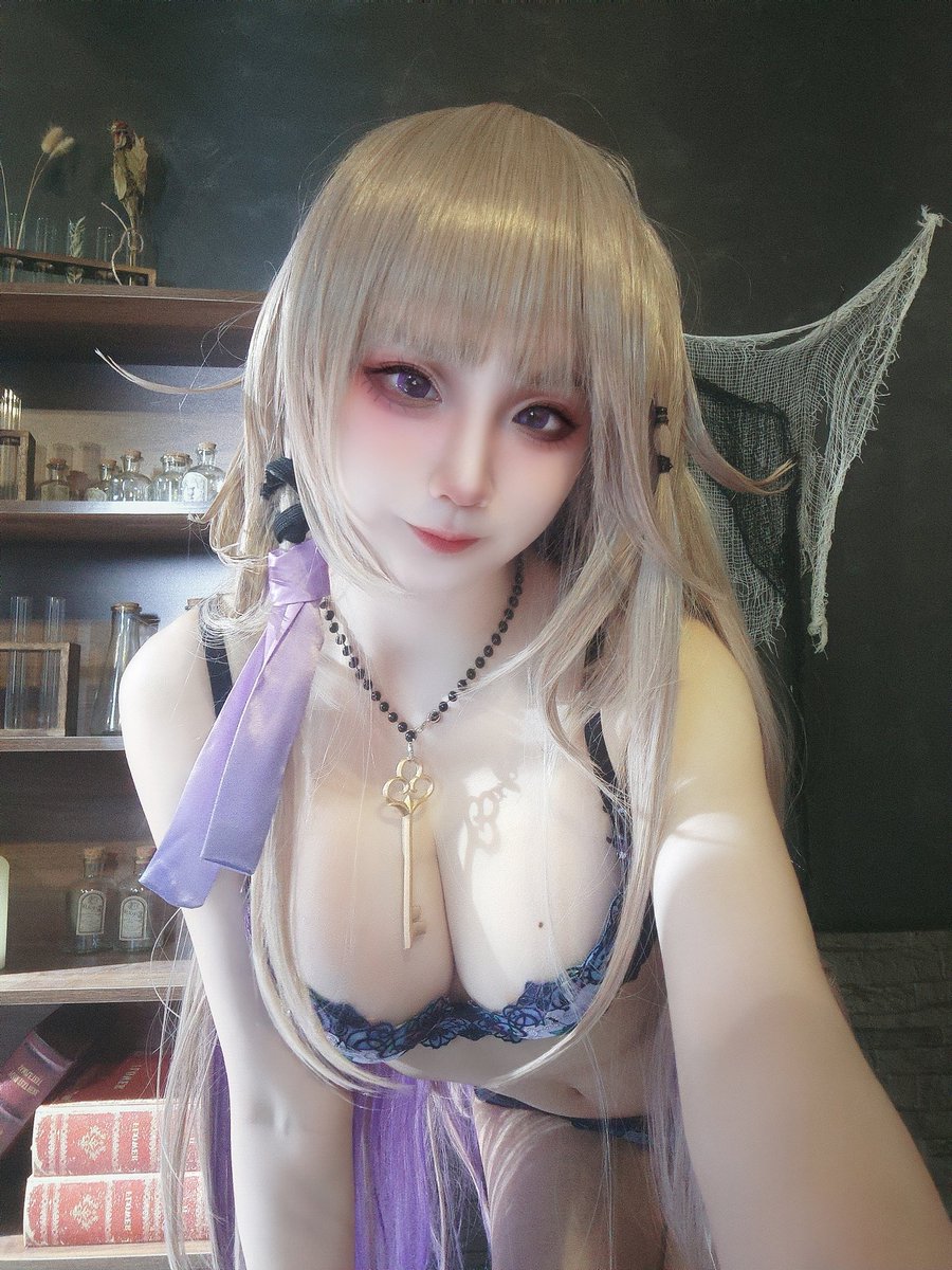 ink_night04's tweet image. 💜💜💜本塔

#大黑塔
#salute