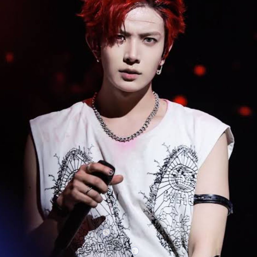 Red hair guy 🍒| Enhypen is 7 ❤️ tweet media