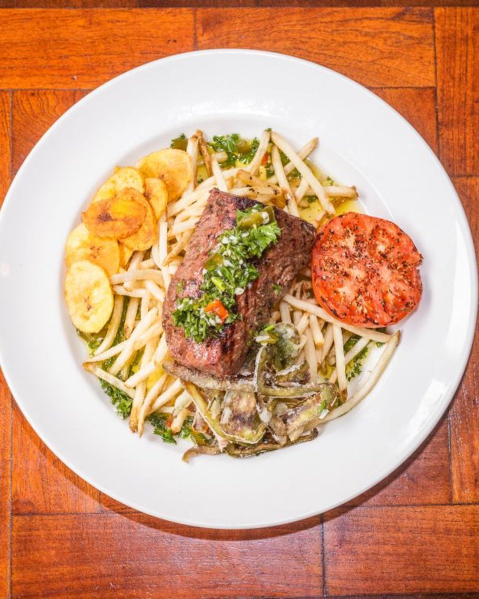 Boudros's tweet photo. We’ll just leave this here … And when you want to order this later? It’s our Texas Filet of Sirloin &amp; Frites.

#RiverWalk #SanAntonio #Boudros https://t.co/3f0LhDlADn