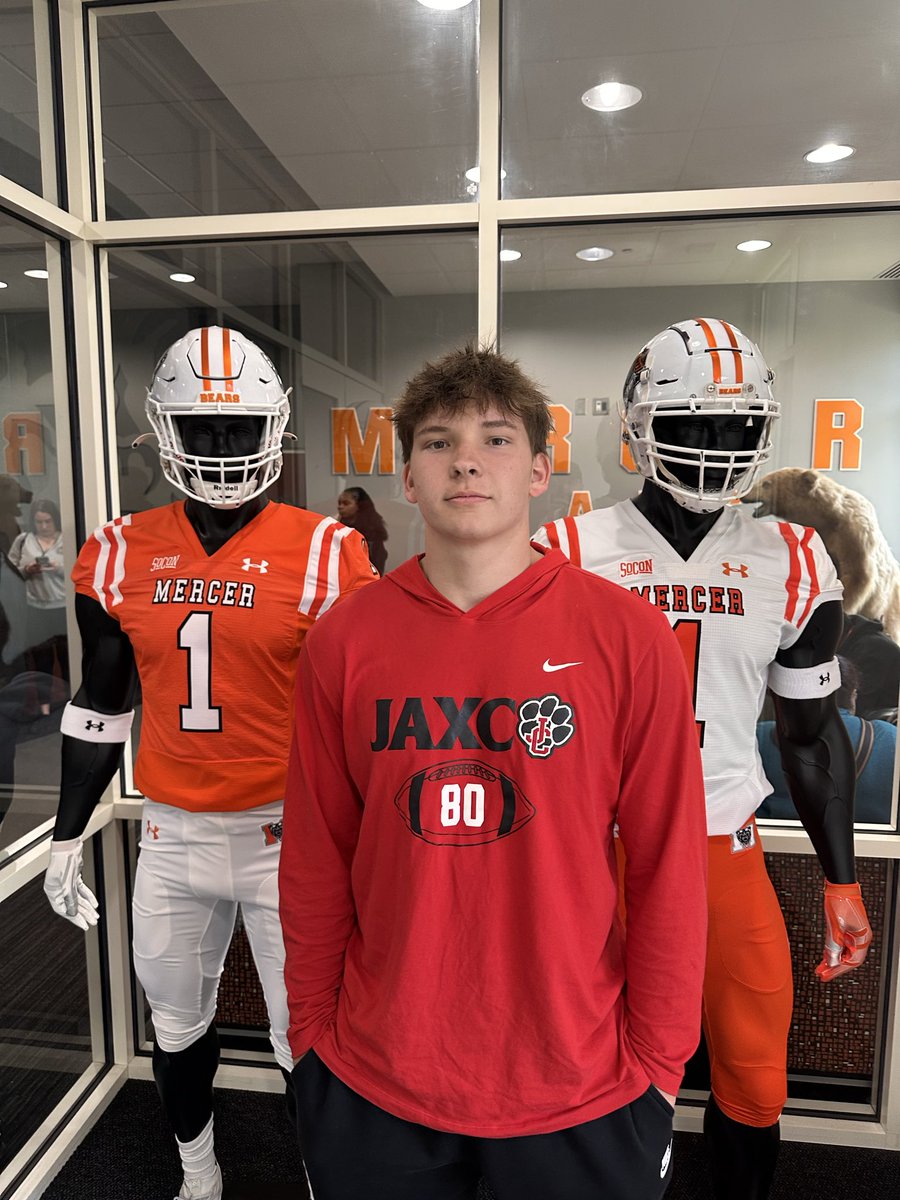 OwenKAnderson's tweet photo. Had a great time spending the day with @MercerFootball! Coach Taylor is doing great things! Thank you for inviting me. #MakeEmWorry #ATTACK @KoachTaylor @barringtonb16 @CoachMobbs @CoachDMHendrix @Coach_Rich74 @JaxCoRecruitsFB @NEGARecruits https://t.co/WW5wB5qEhe