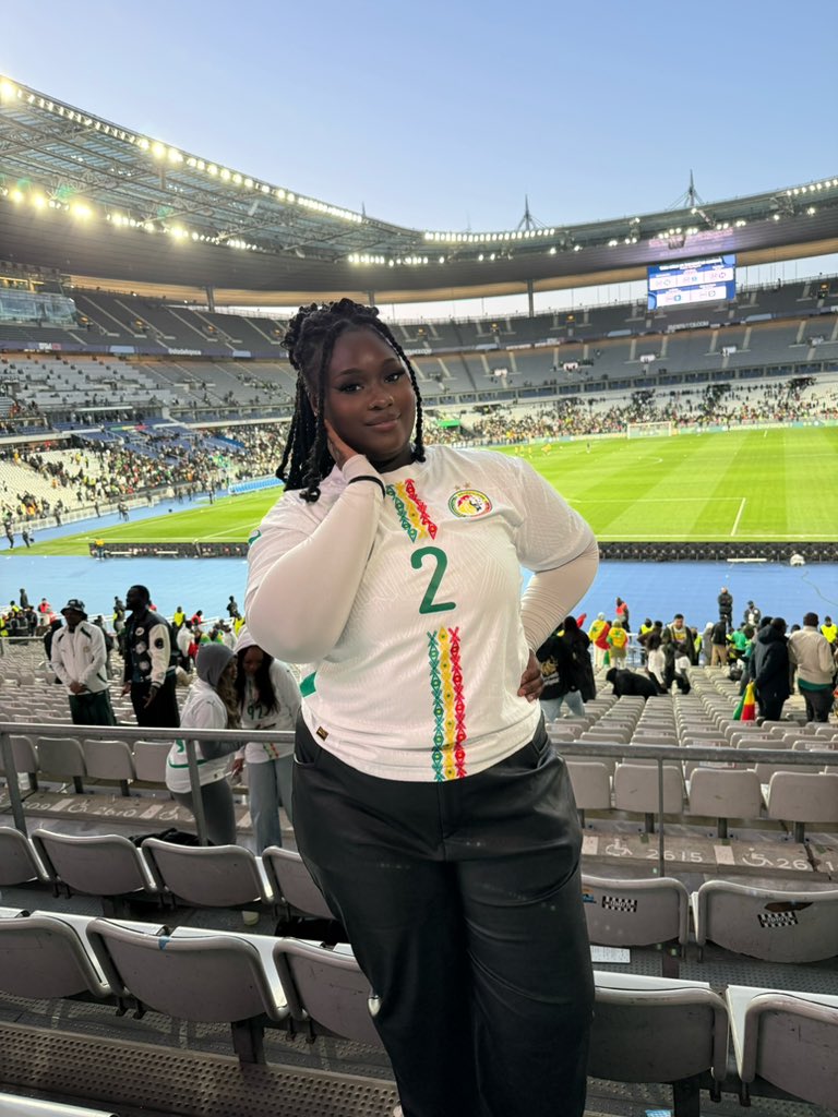 𝔐𝔞𝔨𝔞𝔳𝔢𝔩𝔦 🇸🇳⭐️⭐️ tweet media