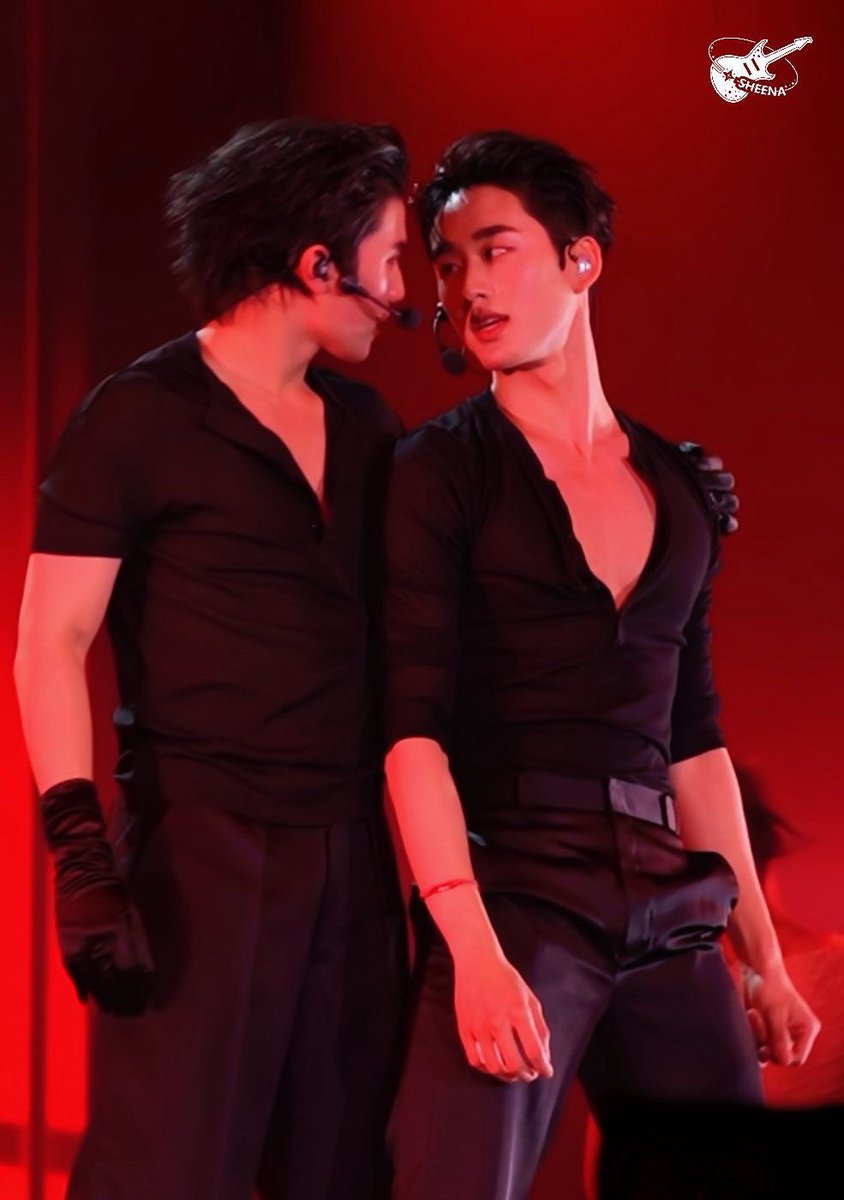 Ade (Because He's Mine) tweet media