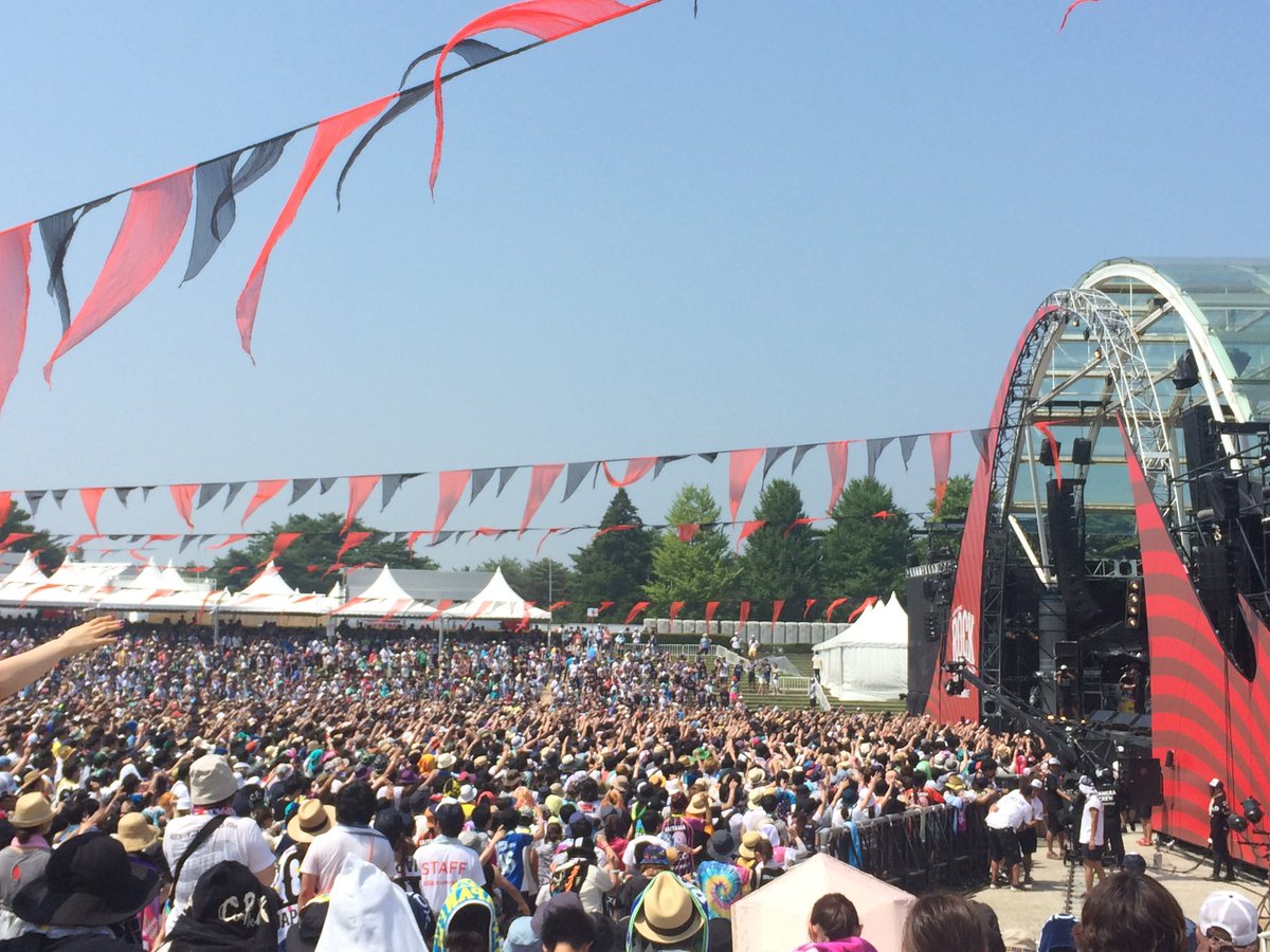 ななえ tweet media