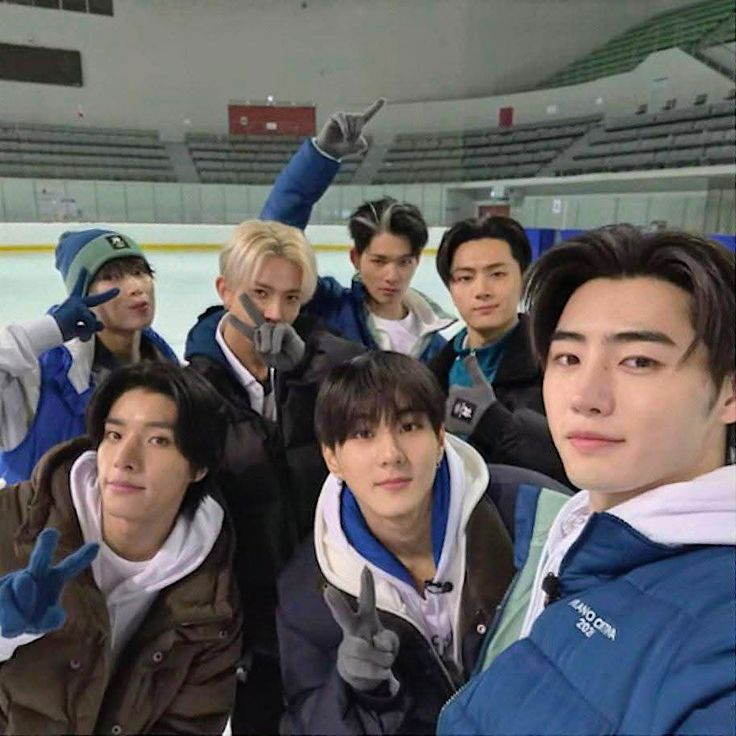 sevEN 7️⃣🧡‼️ tweet media