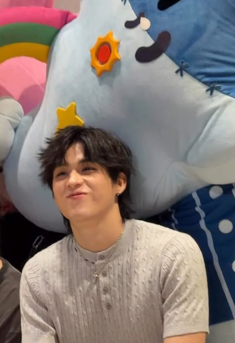 Winter Bear 🐻‍❄️🫧 tweet media