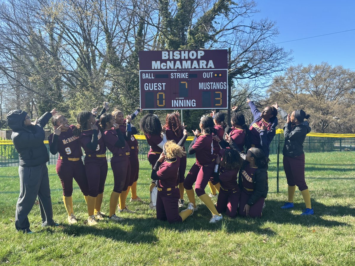 BMHSoftball tweet media