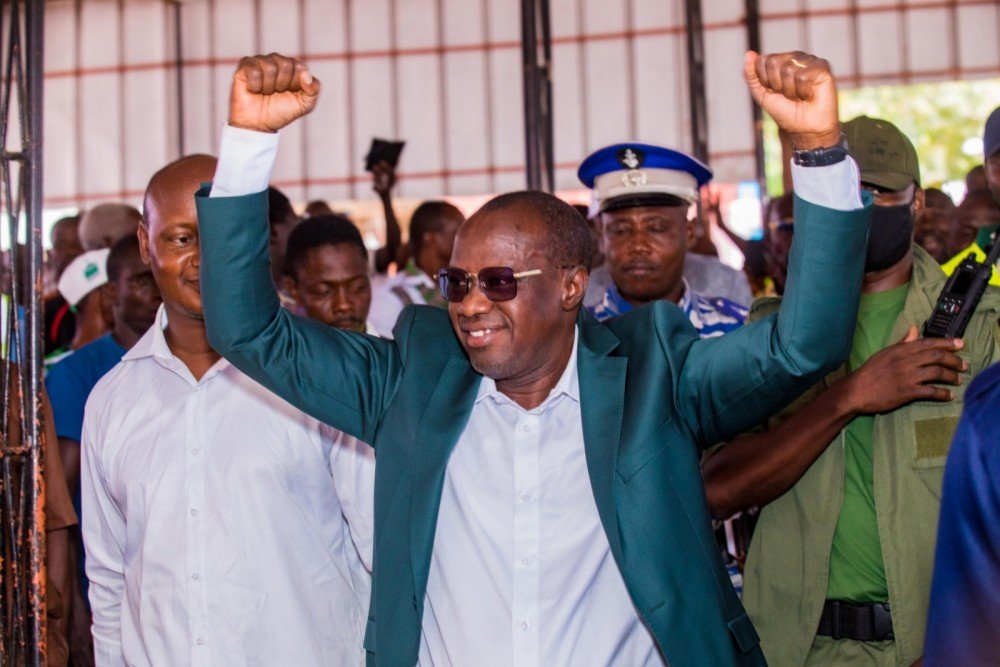 koaci.com tweet media