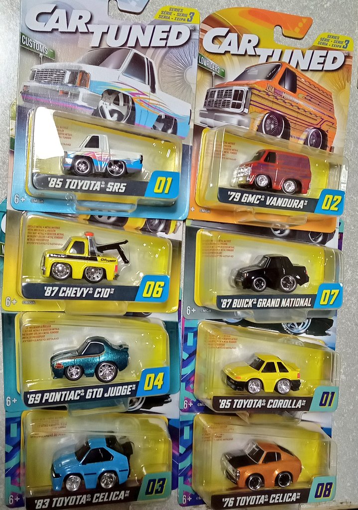 色ガチャすあま tweet media