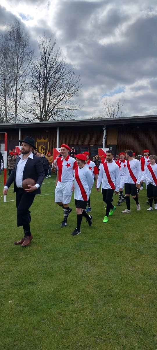 DedekMadden's tweet photo. 𝕽𝖊𝖙𝖗𝖔 zápas s @odborpratel

SPORTOVNÍ KLUB "SLAVIA" V PRAZE

V.

ATHLETIC CLUB PRAHA

Po 130 letech na Císařské louce https://t.co/Bn2tDt9FzR