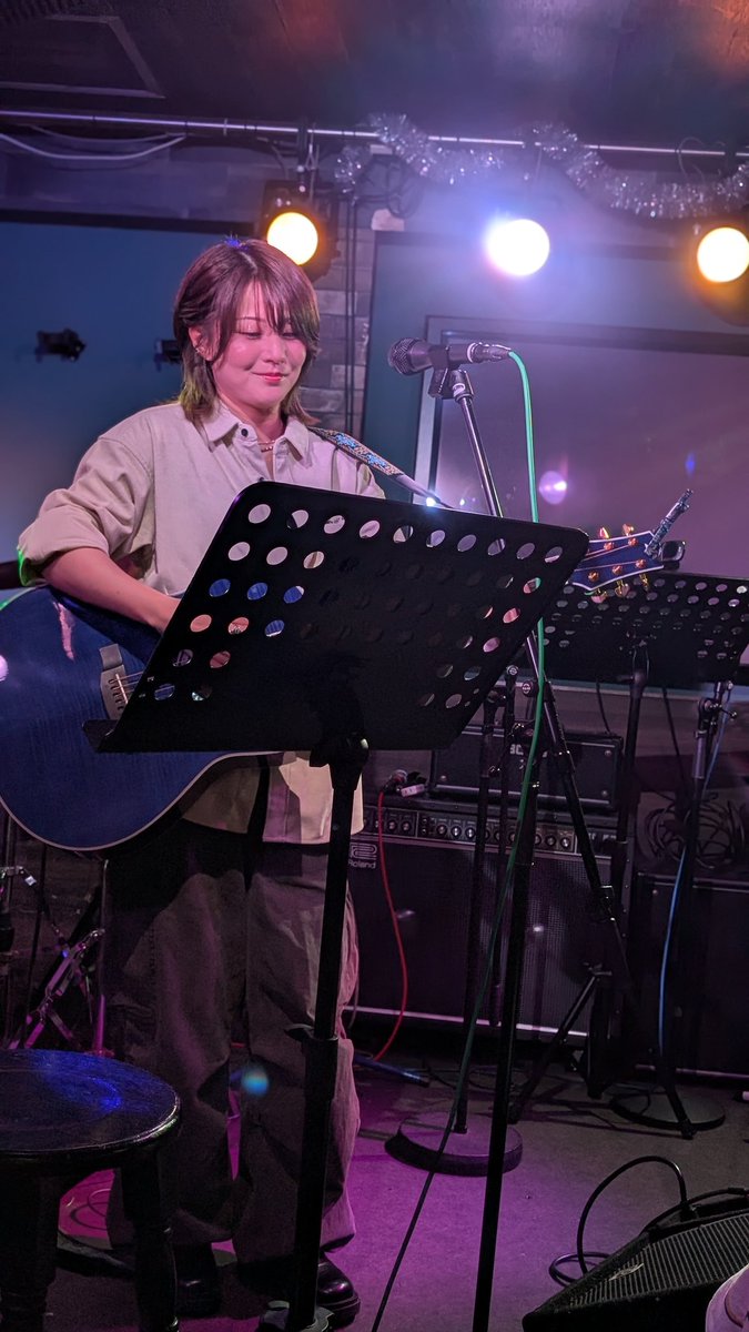 yu_suke40's tweet photo. 2026.03.29 #渋谷nob にて、 #茜音愛 さん
セトリで2曲、弾き語りを入れてくれたのでとても歌声に癒されました👏
少しずつ、ワンマンライブのチケットも売れているようで嬉しいですね😊
「5周年記念」のワンマンライブ、楽しみです😆
#Lovelu https://t.co/Yk0qy9pqMw