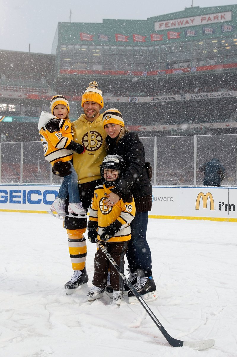 Belle Fraser tweet media