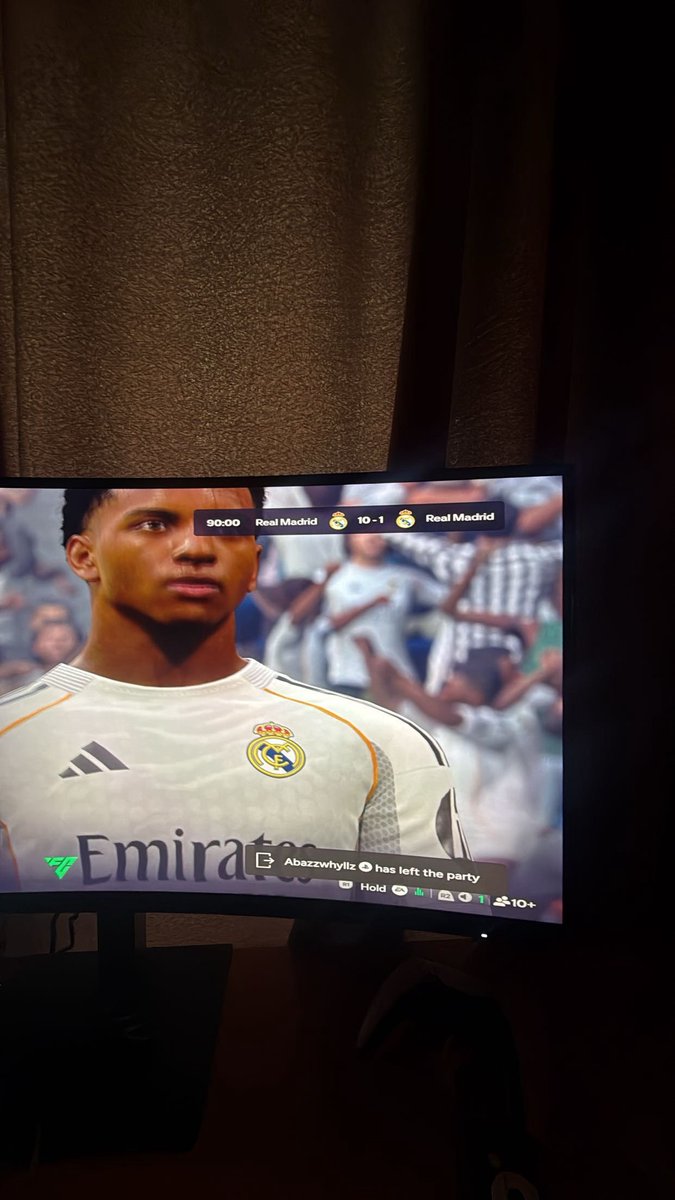 valking ♔ tweet media