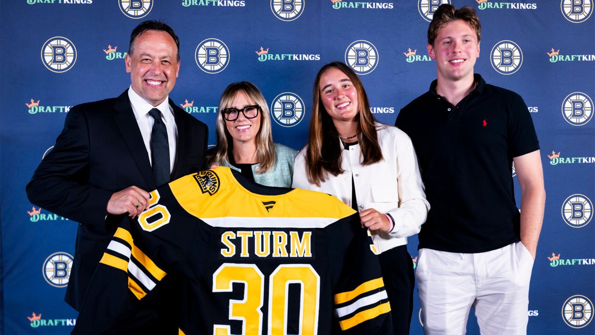 Belle Fraser tweet media