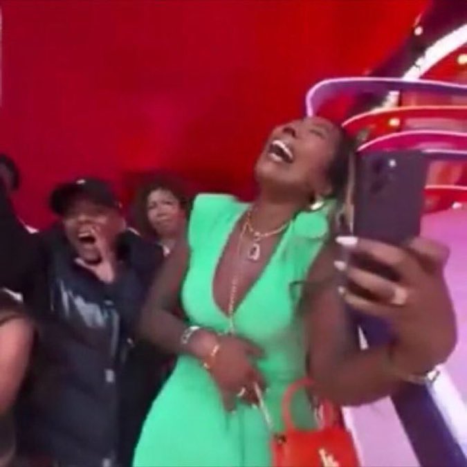 eduarda renault tweet media