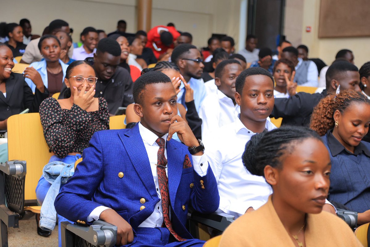 Junior Uganda Chamber of Energy and Minerals tweet media