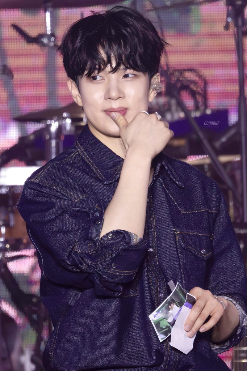 오엔° tweet media