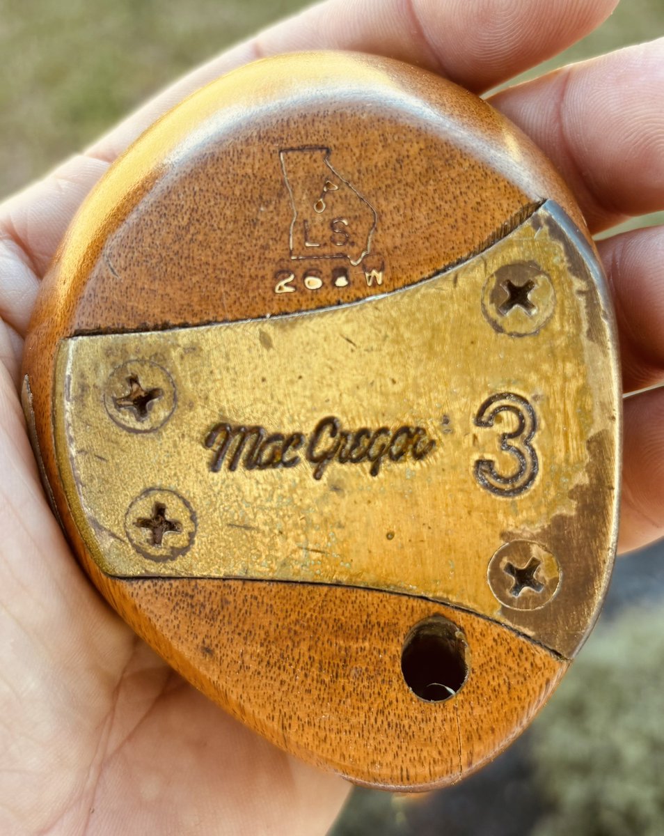 Thwack Nicklaus tweet media