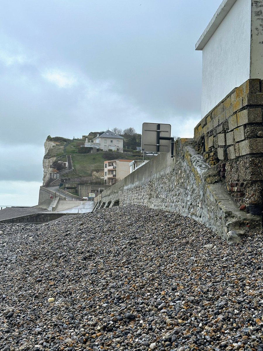 David Walker tweet media