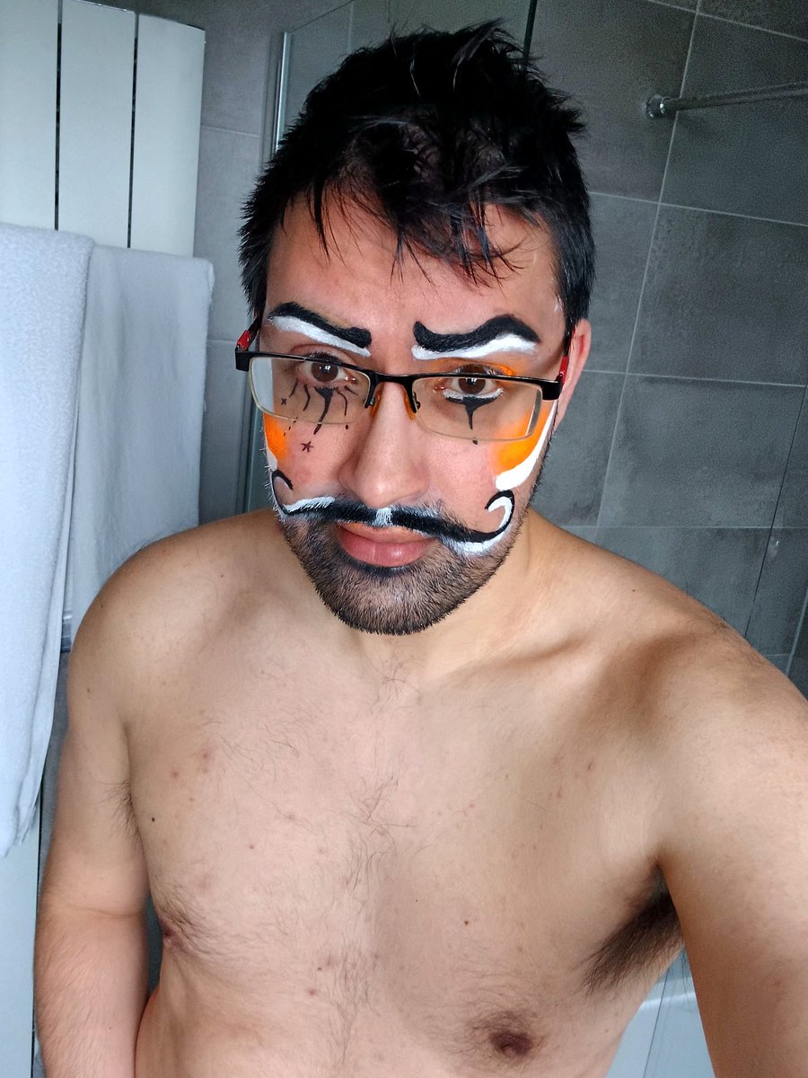 Lukejames tweet media