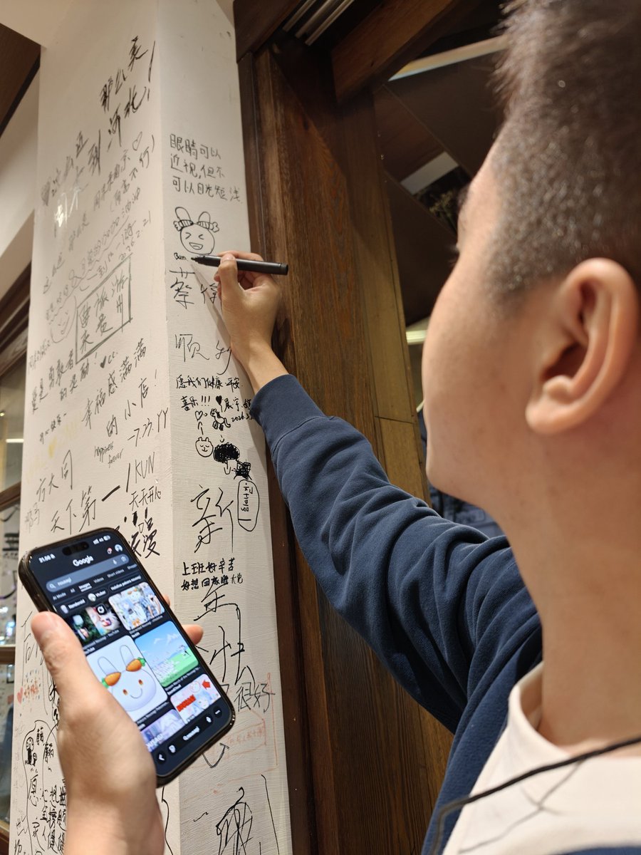 Franzeska Edelyn tweet media