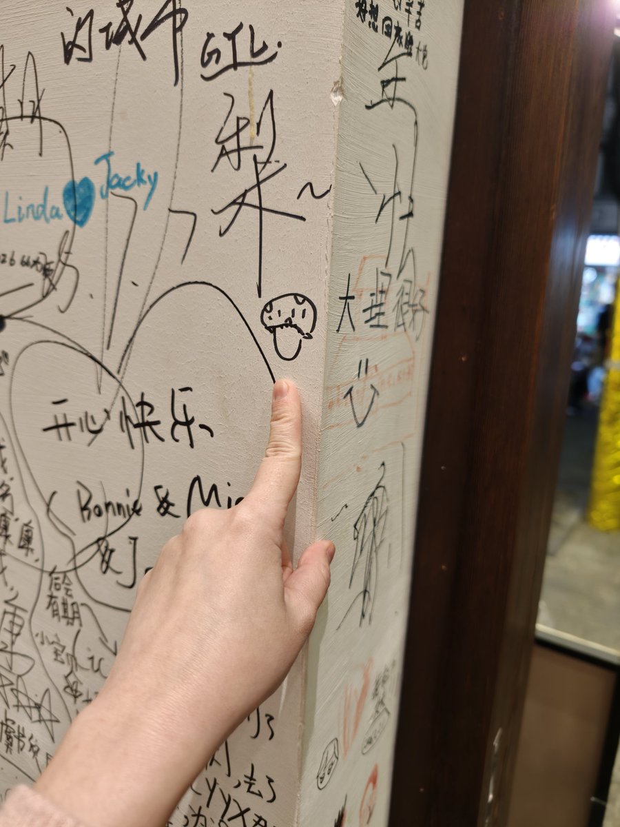 Franzeska Edelyn tweet media