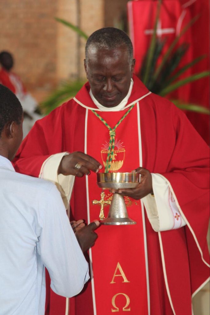 DIOCESE CATHOLIQUE DE BUTARE tweet media