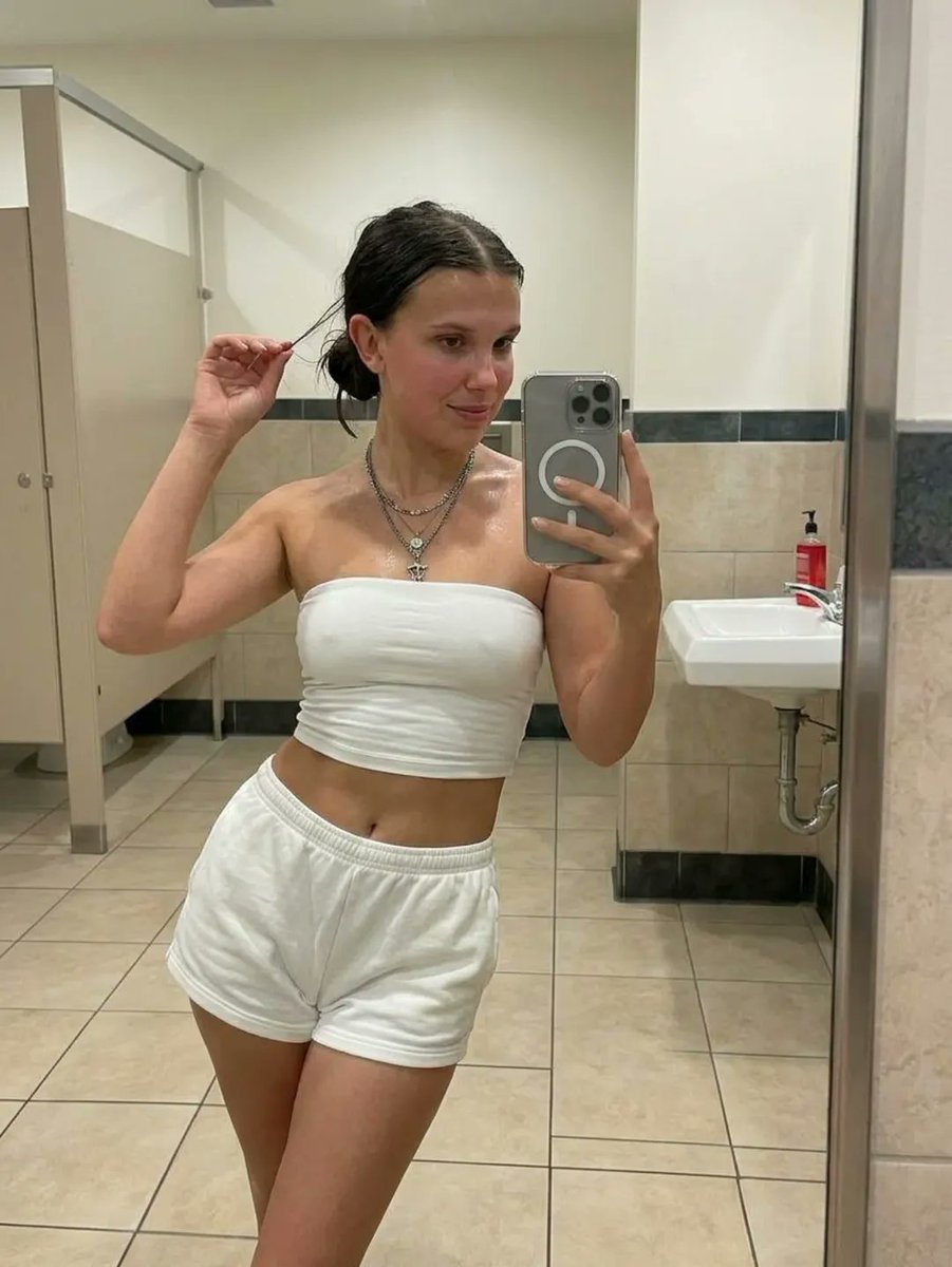 Melek ♥︎ tweet media