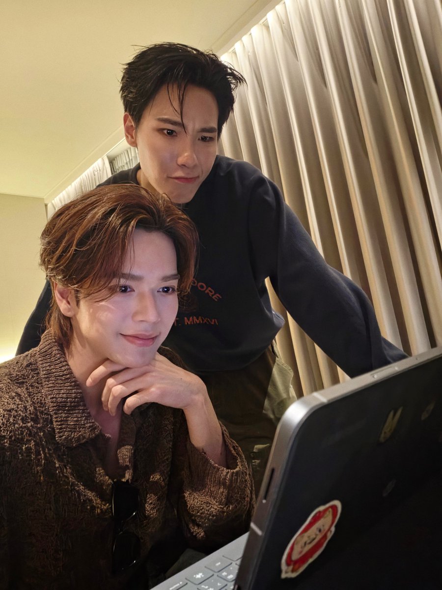 คุณไป๋ tweet media