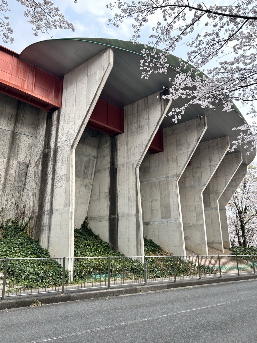 かみしたともや tweet media