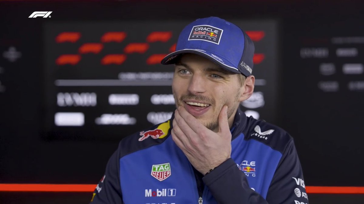 RubCanales's tweet image. 💥 Max Verstappen: "Creo que con Pierre (Gasly) estabamos muy parejos en ritmo, quizá algo más rápidos pero era muy difícil adelantar".

➡️ "Quiero decir, podría haber pasado, pero habría perdido la posición porque mi batería estaría vacía".

(F1 TV) #F1 #JapaneseGP 🇯🇵