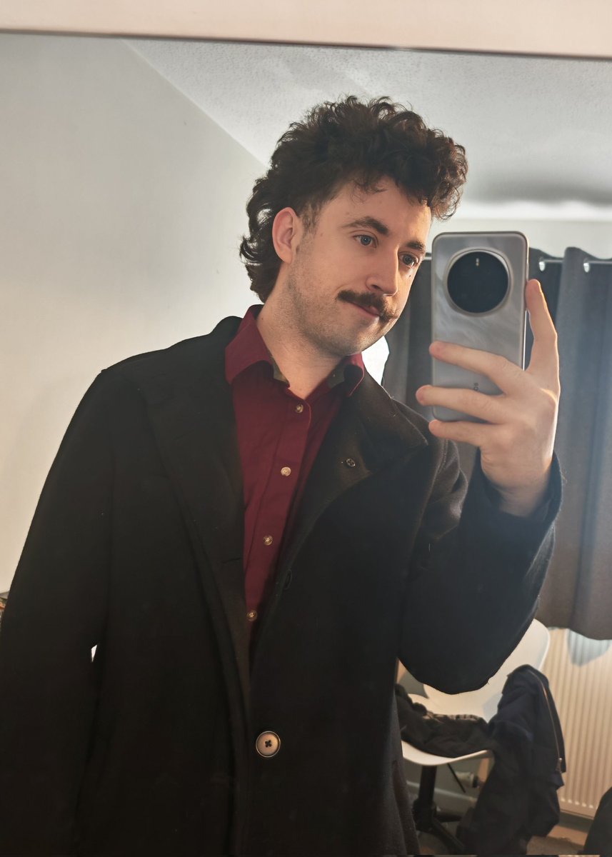 Poogie 😎 tweet media