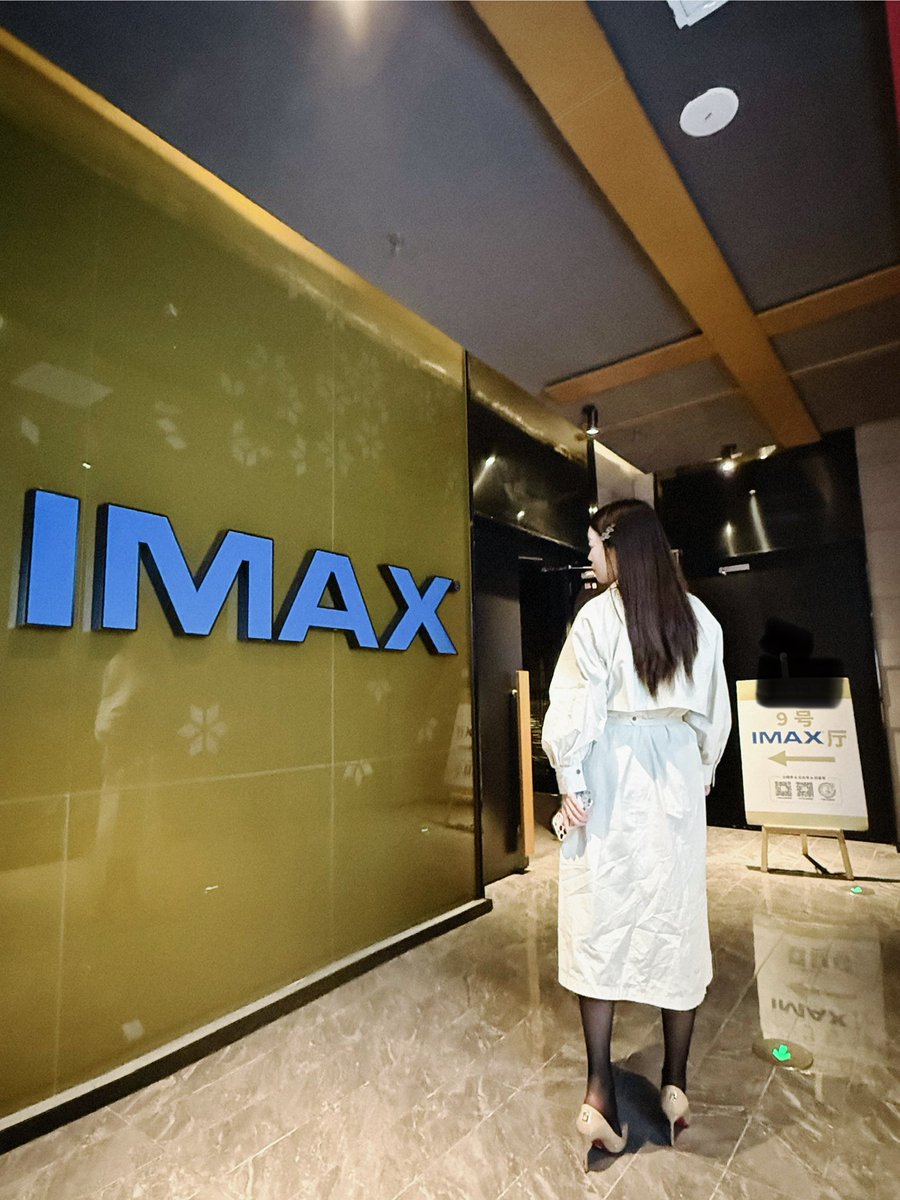 027长腿御妻小哈 tweet media