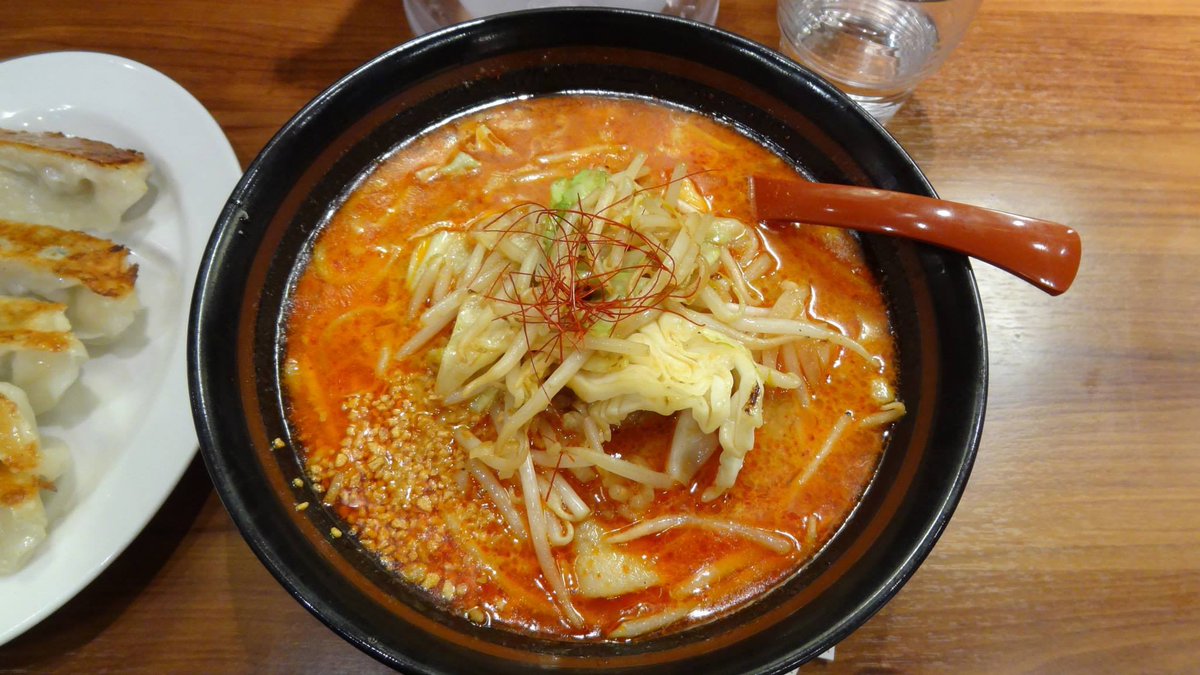 frapdoctor's tweet photo. I miss getting ramen in Japan and visiting Yokohama. https://t.co/zwo4SQOYAX