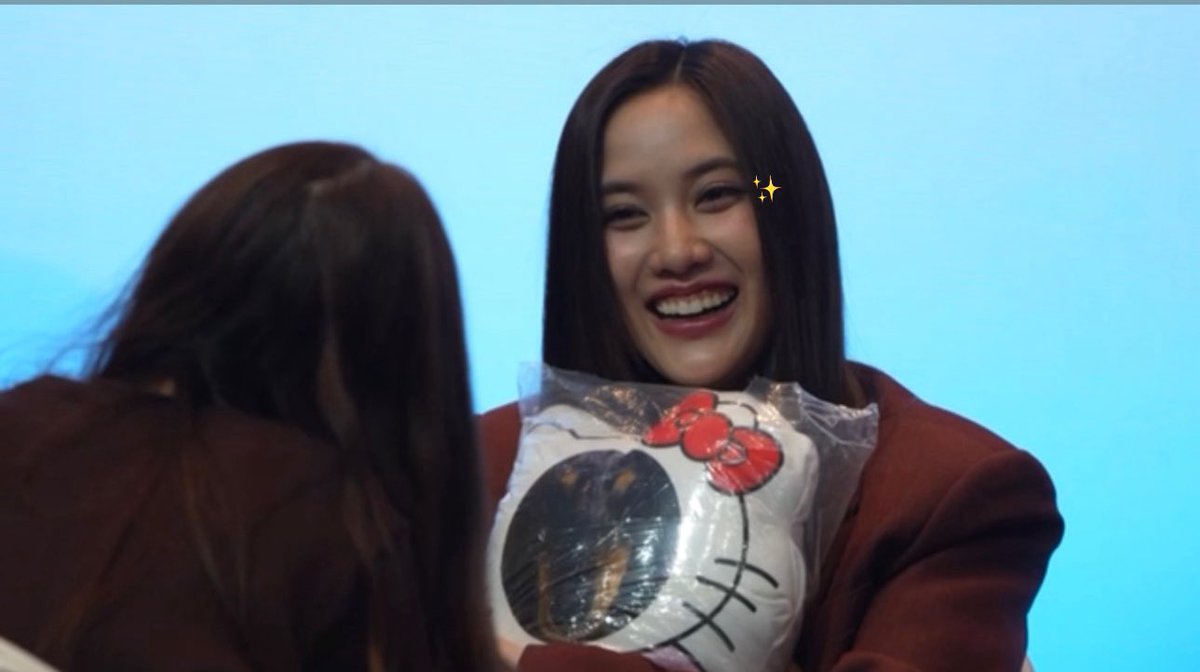 N'tracy ᨳ🌷ྀིྀི໒꒱ tweet media