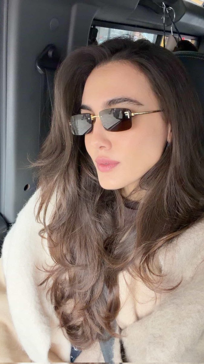 sometimes_c tweet media