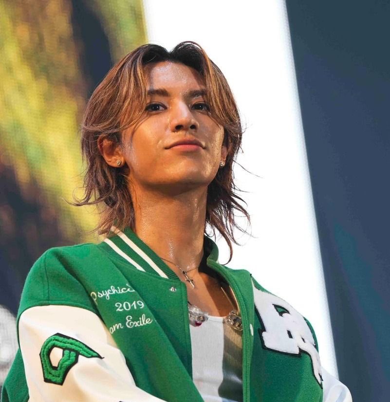 lily🍉🐝 tweet media