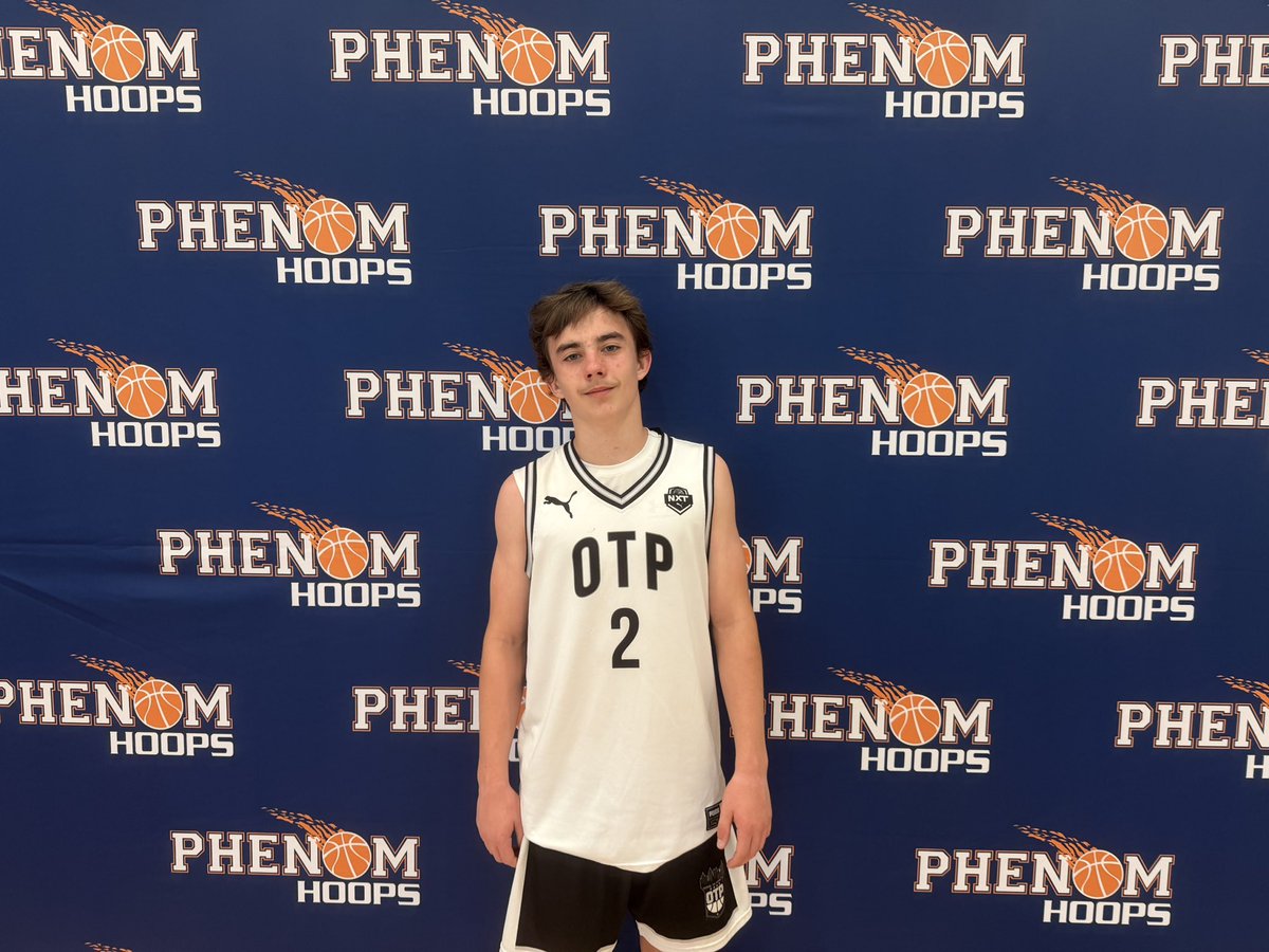 PhenomGeorgia_'s tweet photo. FINAL
#phenomGeorgiaTipOff
OTP 2030-53
Derek Goodman 10 points 
Spencer Maxwell 10 points 
Bo brooks 16 points (MVP)

Free throw academy 8th-30 https://t.co/gyP9C56Gx6