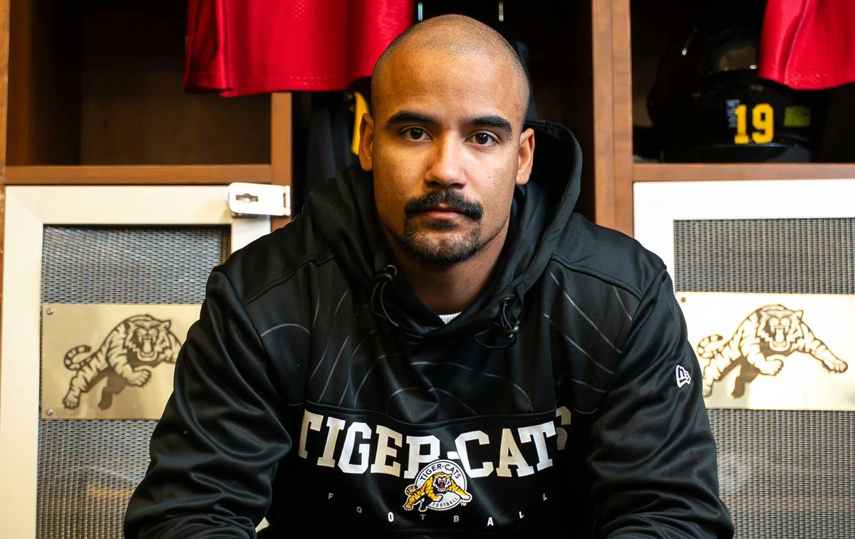 JDunk12's tweet image. Scott Milanovich sought advice from Kliff Kingsbury regarding coaching Tre Ford

3downnation.com/2026/03/29/sco…

#HamOnt #Ticats #CFL #NFL