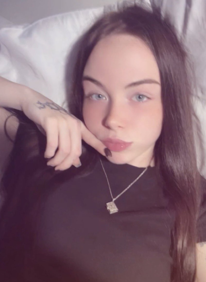MrRick12pv's tweet photo. Cuck will expose her insta at 20 likes 🥵 👀 dm me your submissions https://t.co/TqVQ0pKtLa