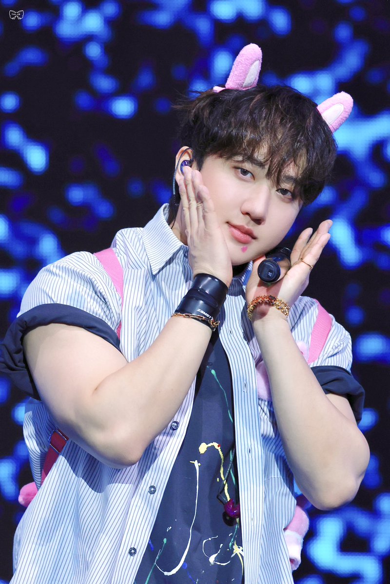 𝗧𝗵𝗵_𝗥𝗶𝗯𝗯𝗼𝗻🎀 tweet media