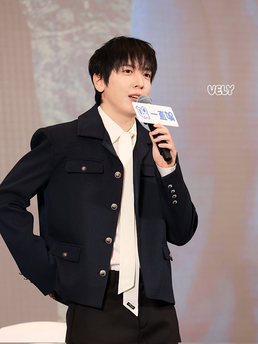 블리❤ tweet media