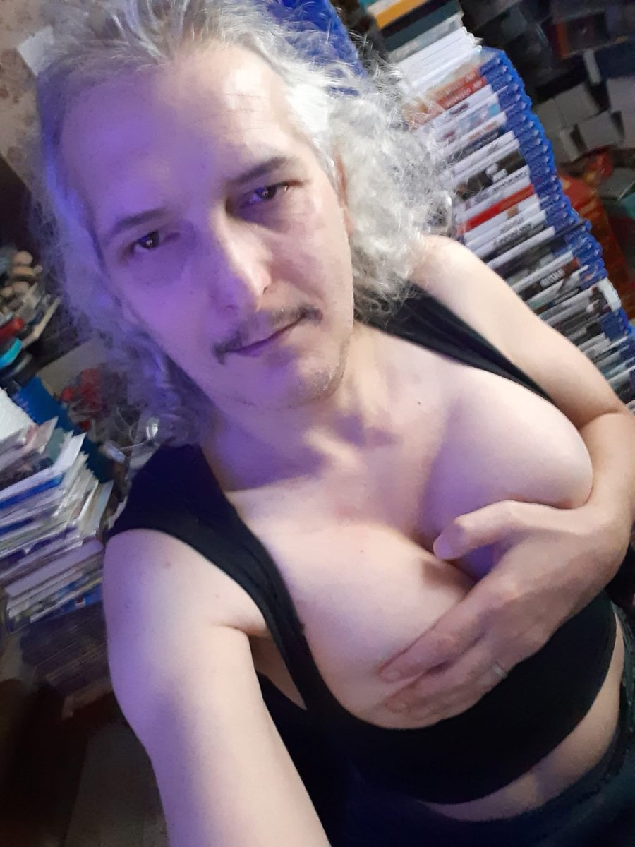 Dr. Dame Katy Denise CH GBE 🏳️‍⚧️🇳🇬🪑 tweet media