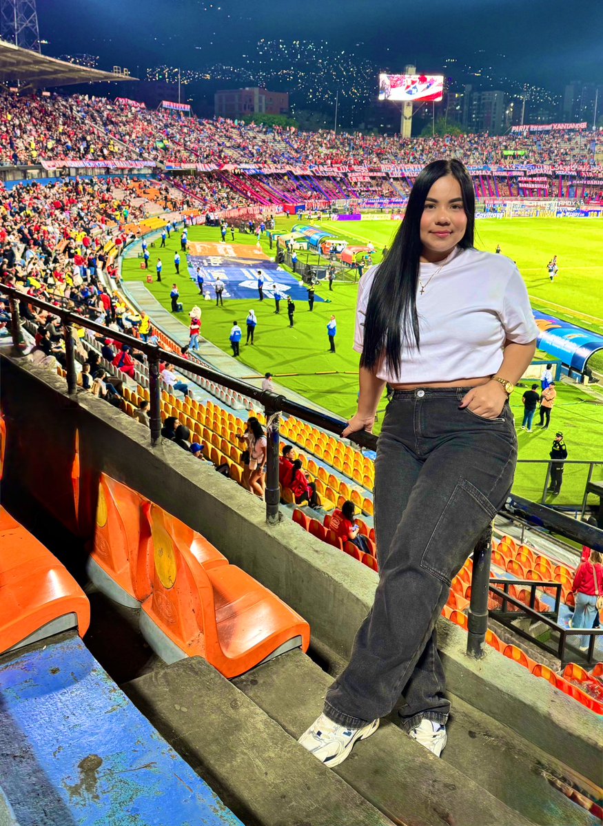 Jesss🦦 tweet media