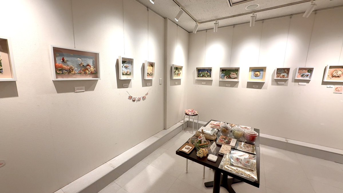 しらとあきこ tweet media