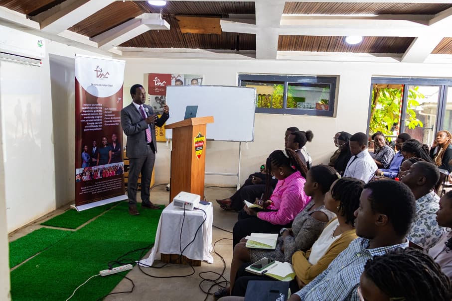 Mentorshipclass's tweet image. "Those who have achieved what you’re striving for don’t just inspire—they illuminate the path. Listen closely; their lessons were earned the hard way."

#TheMentorshipClass
#CareerDevelopment