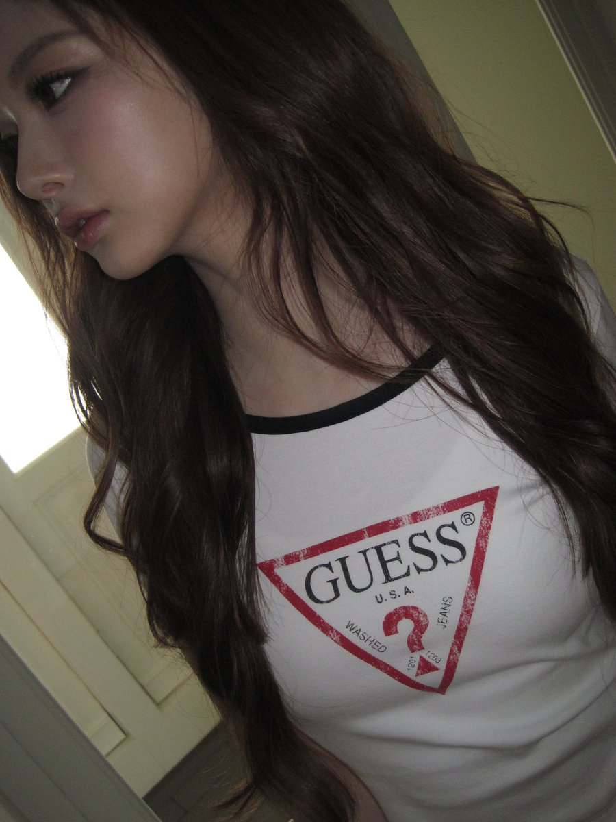 Sullyoon. tweet media