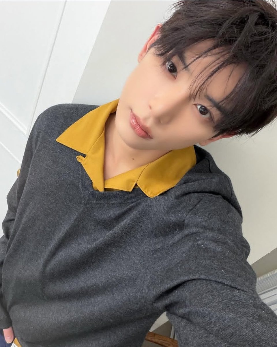 โ๐๐, ๐๐๐ ๐ข๐๐๐
. tweet media