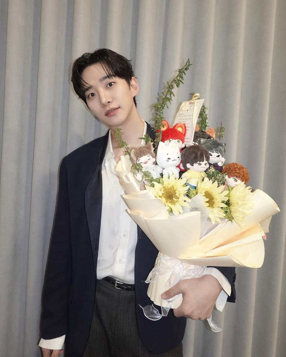 happiness It tweet media