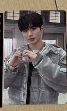 ぎゅびに tweet media