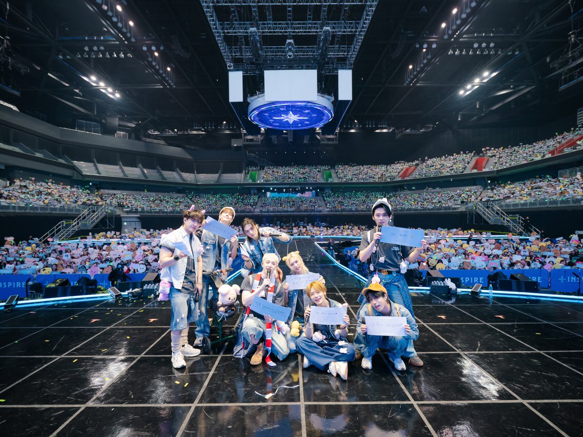 Stray Kids tweet media